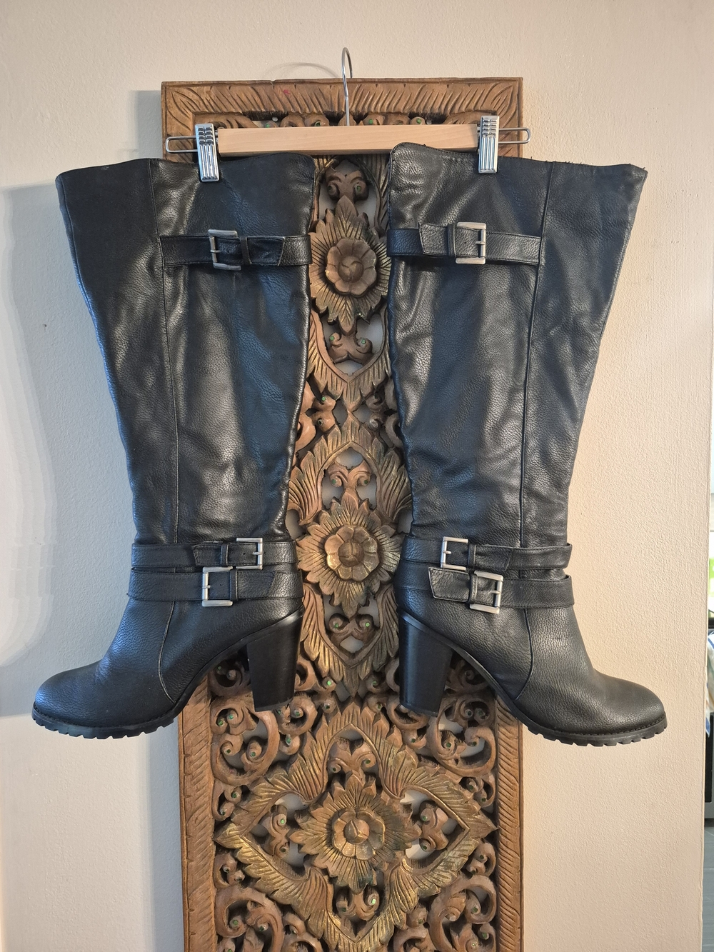 Women’s Black Mid-Calf Buckle Heel Boots